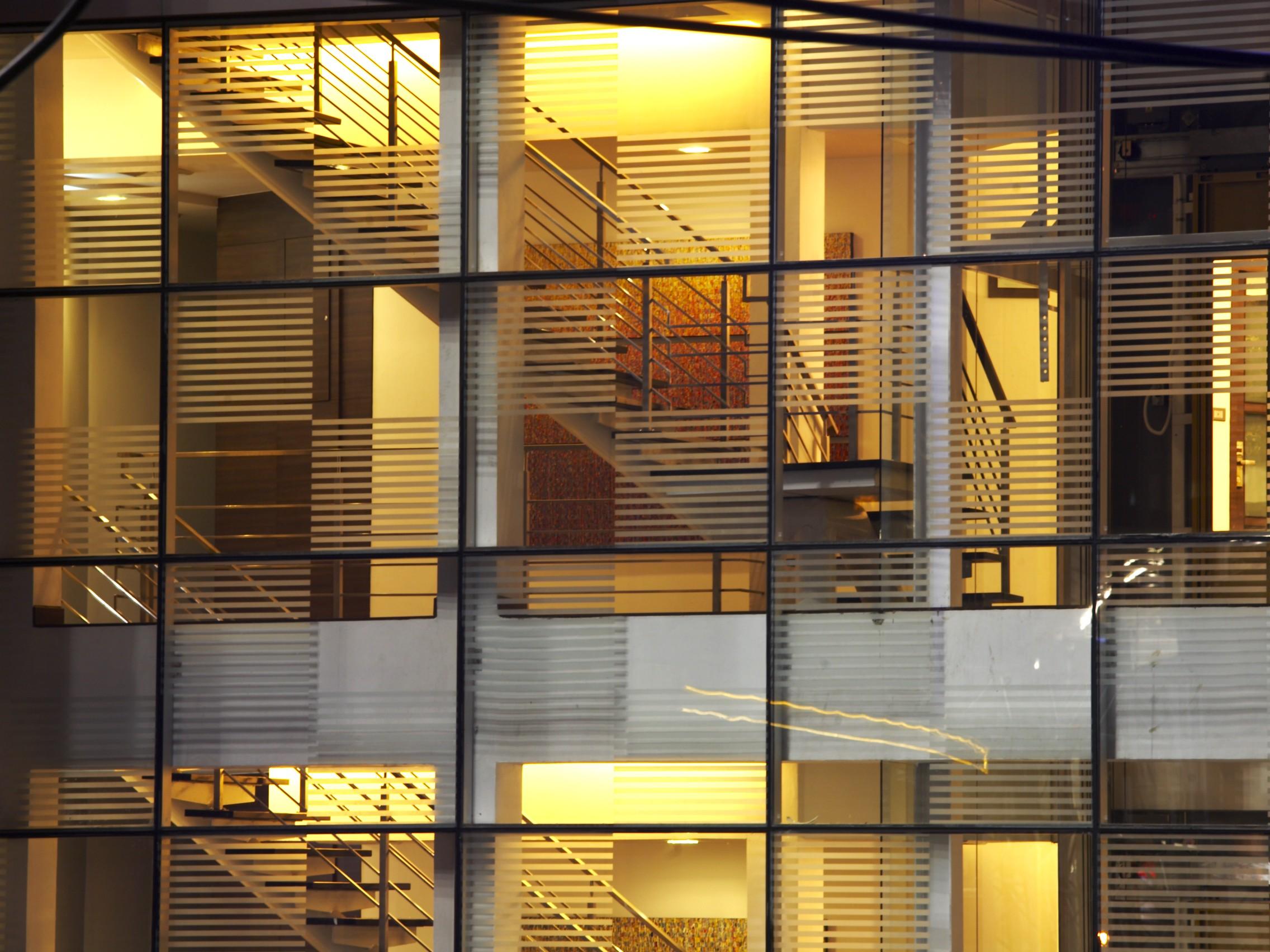 Sukhumvit Suites Hotel Bangkok Exterior foto