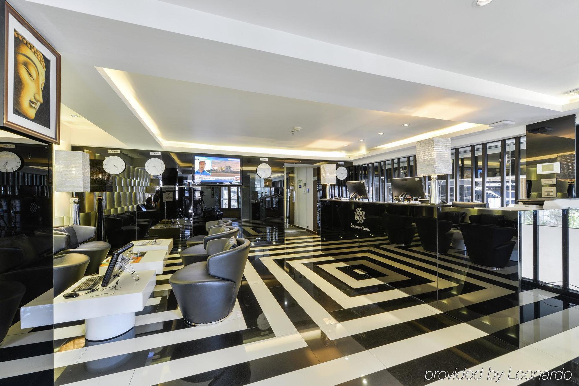 Sukhumvit Suites Hotel Bangkok Exterior foto
