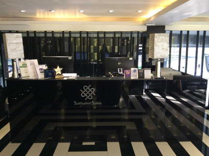 Sukhumvit Suites Hotel Bangkok Exterior foto