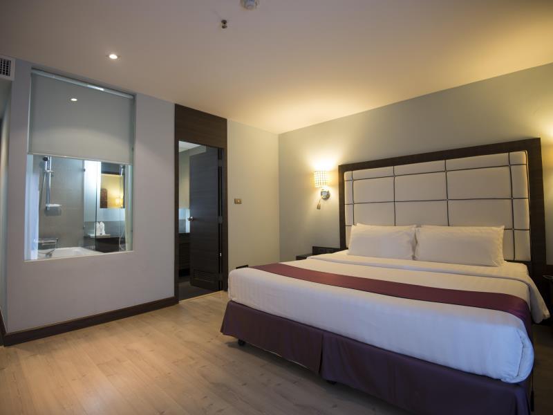 Sukhumvit Suites Hotel Bangkok Exterior foto